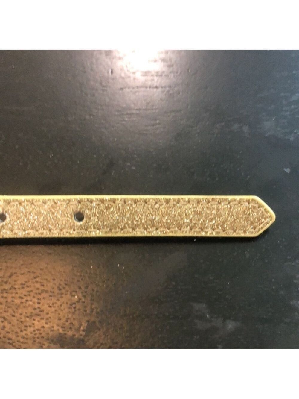 Gold glitter and chain 0.5” women’s belt. 39” long. - Picture 8 of 15
